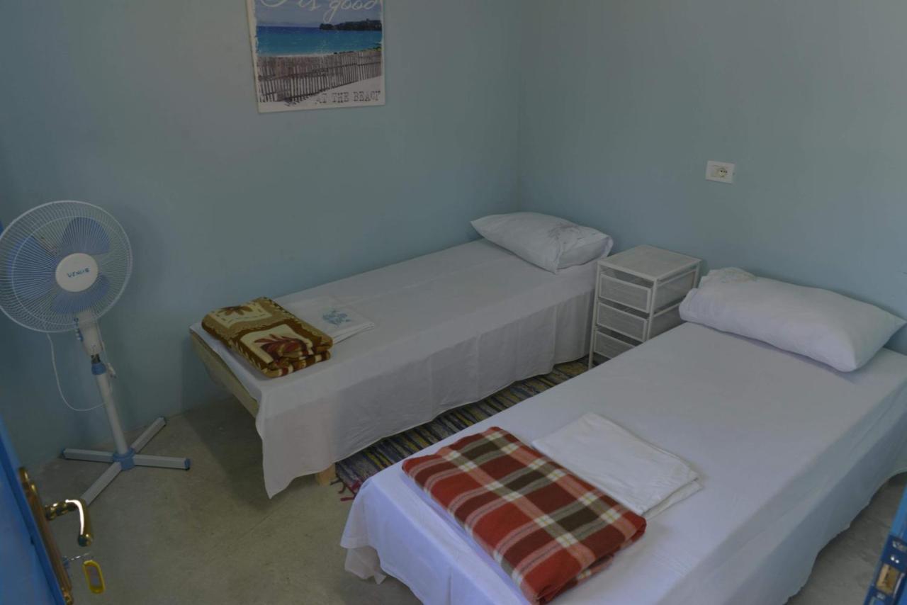 Glamping Rooms At The Sea Turtle Dhërmi Eksteriør billede